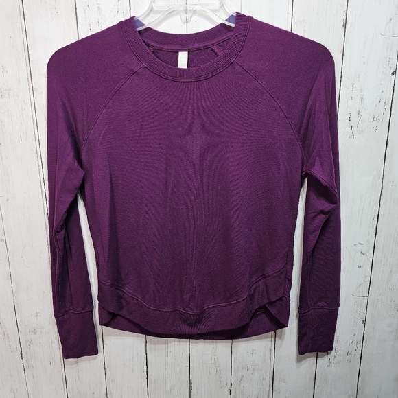 Athleta Tops - Athleta Women's Purple Mindset Tulip Hem Knit Sweatshirt Long Sleeve Size XSP.